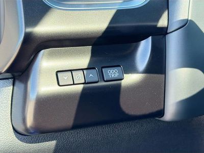 2025 Lexus UX - Photo 34