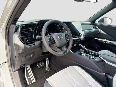 2026 Lexus TX - Photo 28