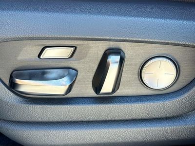 2026 Lexus LX - Photo 26