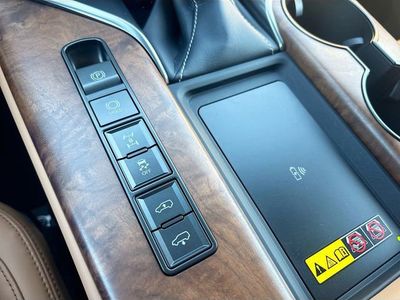 2026 Lexus LX - Photo 31