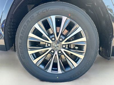 2026 Lexus LX - Photo 43