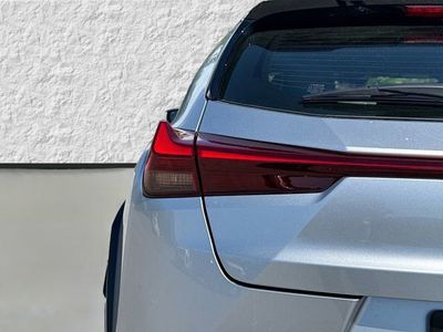 2026 Lexus UX - Photo 10