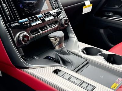 2026 Lexus LX - Photo 31