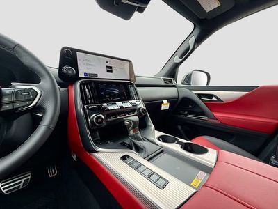 2026 Lexus LX - Photo 30