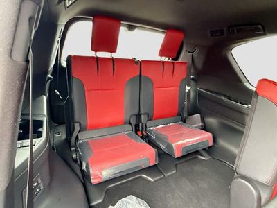 2026 Lexus LX - Photo 22