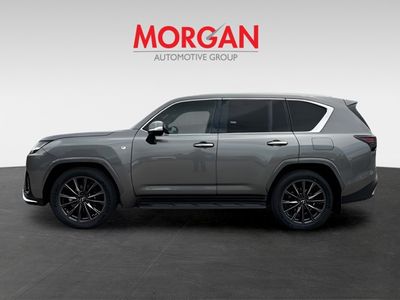 2026 Lexus LX - Photo 6