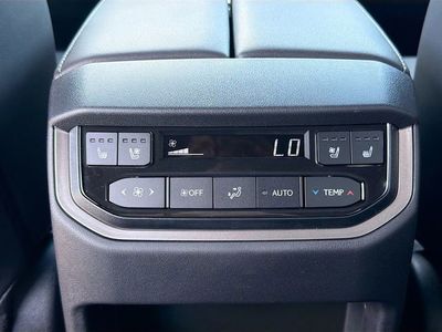 2026 Lexus TX - Photo 21