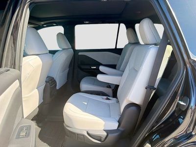 2026 Lexus TX - Photo 23