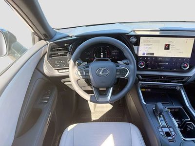 2026 Lexus TX - Photo 18