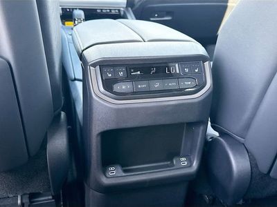 2026 Lexus TX - Photo 21