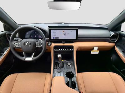 2026 Lexus IS - Photo 15