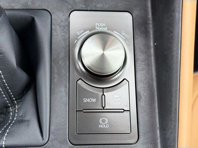 2026 Lexus IS - Photo 28