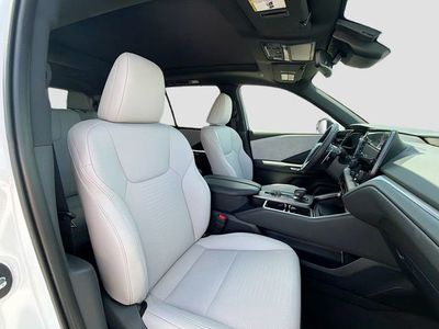 2026 Lexus TX - Photo 16