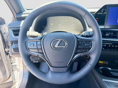 2026 Lexus UX - Photo 39