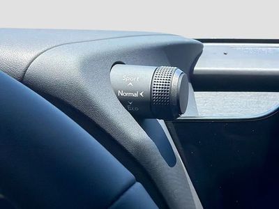 2026 Lexus UX - Photo 29