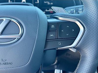 2026 Lexus RX - Photo 40
