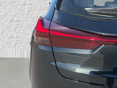 2025 Lexus UX - Photo 10
