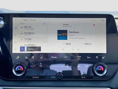 2026 Lexus RX - Photo 33