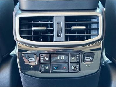 2026 Lexus RX - Photo 21
