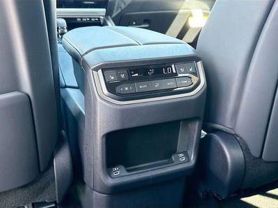 2026 Lexus TX - Photo 21
