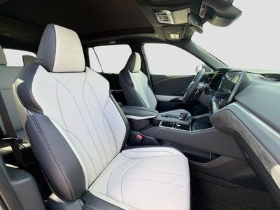 2026 Lexus TX - Photo 16