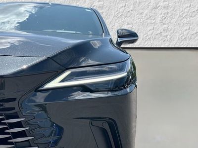 2026 Lexus RX - Photo 9