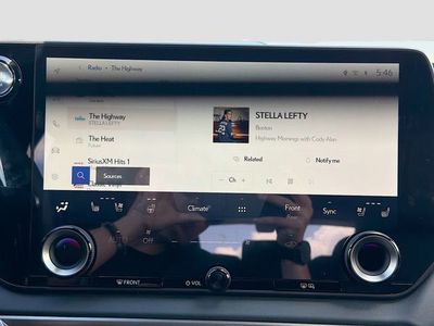 2026 Lexus RX - Photo 33