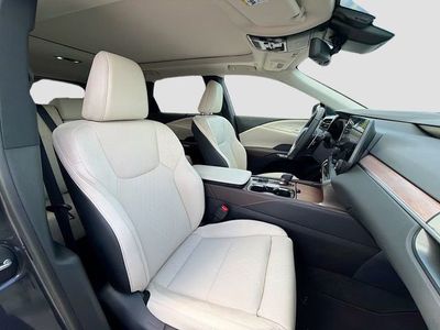 2026 Lexus RX - Photo 16