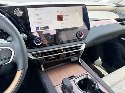 2026 Lexus RX - Photo 29