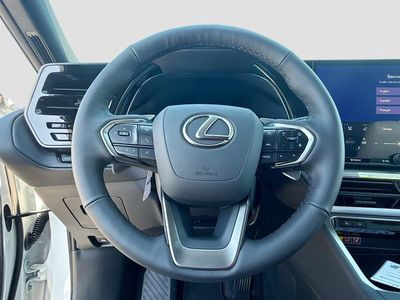 2026 Lexus TX - Photo 42