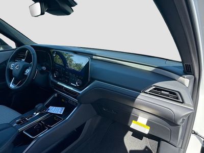 2026 Lexus TX - Photo 15