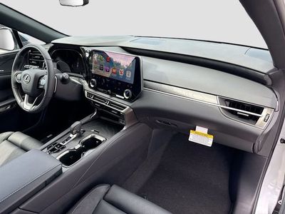2026 Lexus RX - Photo 15