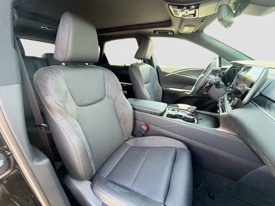 2026 Lexus RX - Photo 16