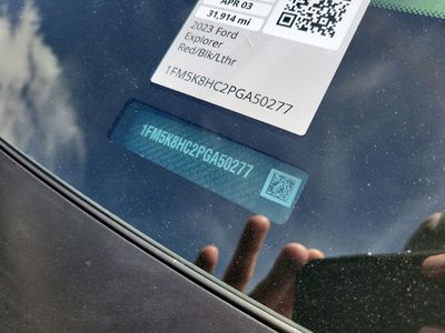 2023 Ford Explorer - Photo 35