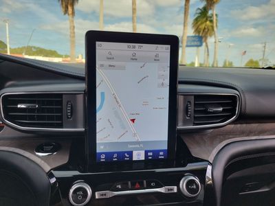 2023 Ford Explorer - Photo 23
