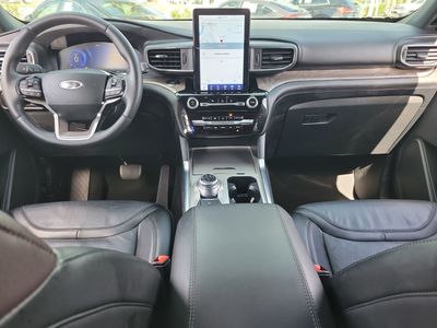2023 Ford Explorer - Photo 14