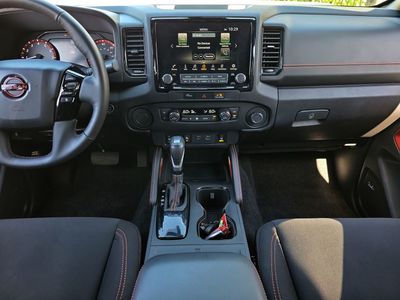 2024 Nissan Frontier - Photo 14