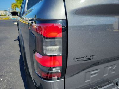 2024 Nissan Frontier - Photo 10