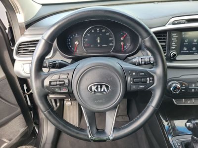 2017 Kia Sorento - Photo 29