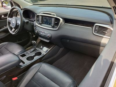 2017 Kia Sorento - Photo 11