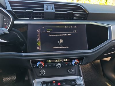 2022 Audi Q3 - Photo 23