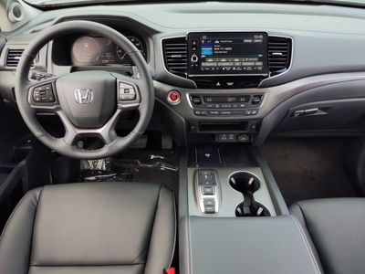 2025 Honda Ridgeline - Photo 15