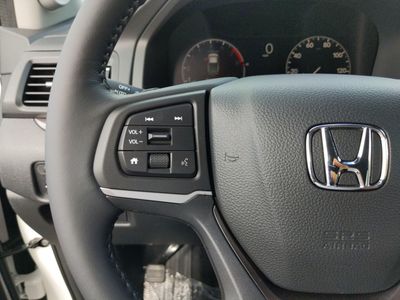 2025 Honda Ridgeline - Photo 26