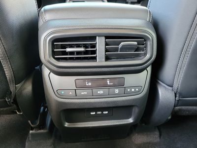 2025 Honda Pilot - Photo 15