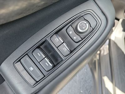 2025 Subaru Outback - Photo 17