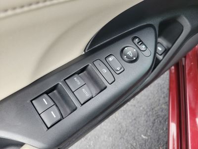 2020 Honda Insight — photo 16 view