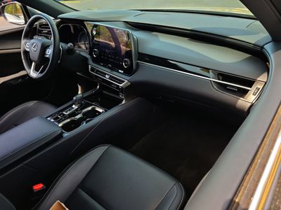 2023 Lexus RX - Photo 11