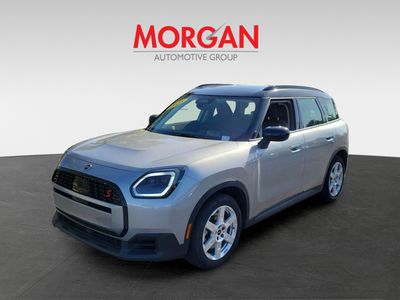 2025 MINI Countryman - Photo 8