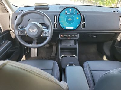 2025 MINI Countryman - Photo 13
