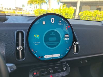 2025 MINI Countryman - Photo 23
